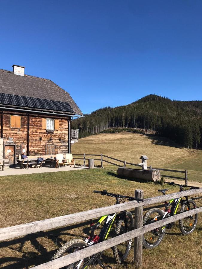 Konditorei Binder Mitterdorf im Mürztal エクステリア 写真